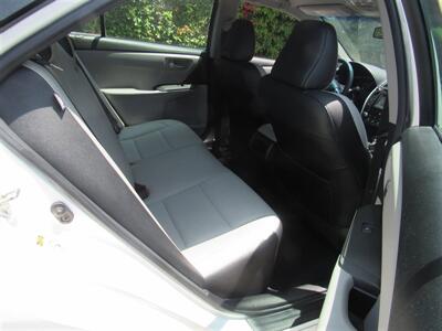 2016 Toyota Camry SE   - Photo 15 - Downey, CA 90241