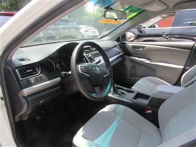 2016 Toyota Camry SE   - Photo 19 - Downey, CA 90241