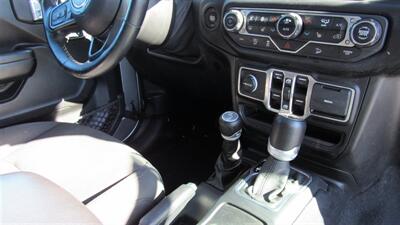 2021 Jeep Wrangler Sport S   - Photo 15 - Downey, CA 90241