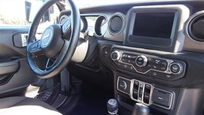 2021 Jeep Wrangler Sport S   - Photo 16 - Downey, CA 90241