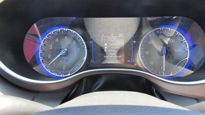2017 Chrysler Pacifica Touring-L - Photo 32 - Downey, CA 90241