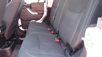 2015 Jeep Wrangler Rubicon - Photo 16 - Downey, CA 90241