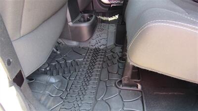 2015 Jeep Wrangler Rubicon - Photo 15 - Downey, CA 90241