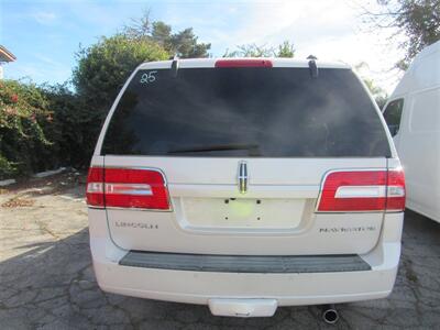 2012 Lincoln Navigator   - Photo 18 - Downey, CA 90241