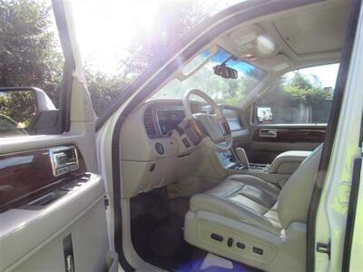 2012 Lincoln Navigator   - Photo 8 - Downey, CA 90241