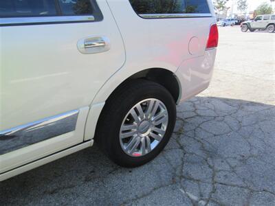 2012 Lincoln Navigator   - Photo 6 - Downey, CA 90241
