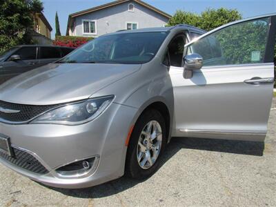 2018 Chrysler Pacifica Limited   - Photo 31 - Downey, CA 90241