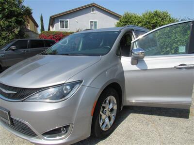 2018 Chrysler Pacifica Limited   - Photo 30 - Downey, CA 90241
