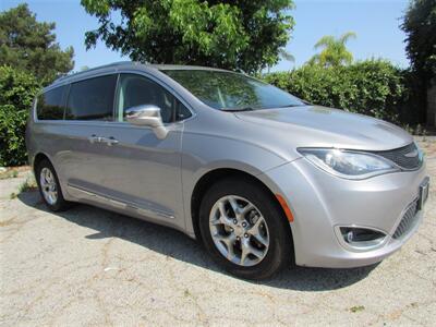 2018 Chrysler Pacifica Limited   - Photo 1 - Downey, CA 90241