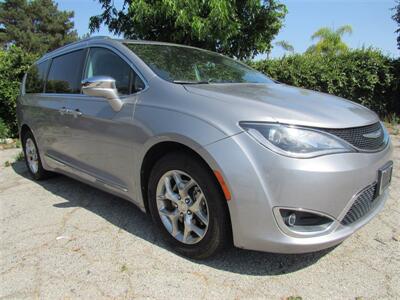 2018 Chrysler Pacifica Limited   - Photo 2 - Downey, CA 90241