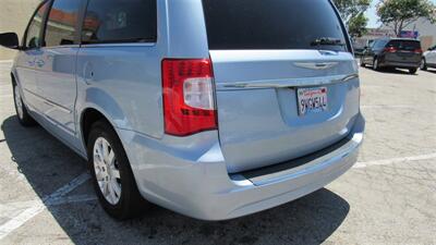 2013 Chrysler Town & Country Touring - Photo 22 - Downey, CA 90241