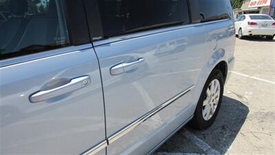 2013 Chrysler Town & Country Touring - Photo 5 - Downey, CA 90241