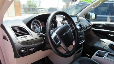 2013 Chrysler Town & Country Touring - Photo 8 - Downey, CA 90241