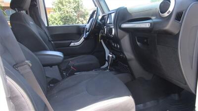 2017 Jeep Wrangler Sahara - Photo 16 - Downey, CA 90241