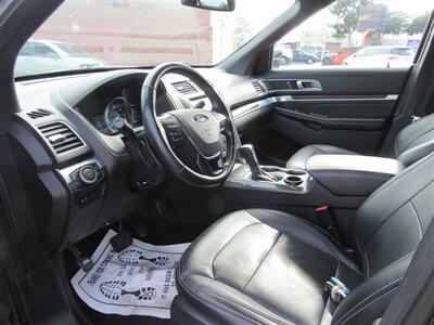 2017 Ford Explorer Limited   - Photo 7 - Downey, CA 90241
