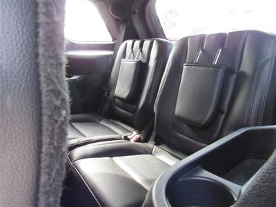 2017 Ford Explorer Limited   - Photo 12 - Downey, CA 90241