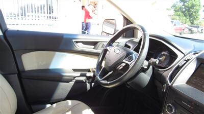 2015 Ford Edge SEL   - Photo 21 - Downey, CA 90241