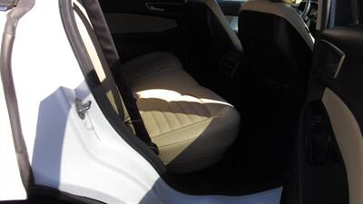 2015 Ford Edge SEL   - Photo 16 - Downey, CA 90241