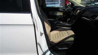 2015 Ford Edge SEL   - Photo 17 - Downey, CA 90241