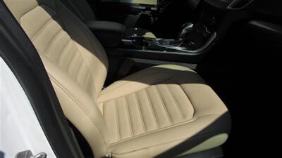 2015 Ford Edge SEL   - Photo 18 - Downey, CA 90241