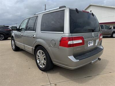 2008 Lincoln Navigator 4dr SUV  AWD - Photo 5 - Lone Tree, IA 52755