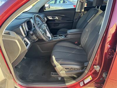 2017 Chevrolet Equinox LT   - Photo 8 - Lone Tree, IA 52755