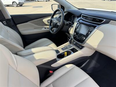 2023 Nissan Murano SL  AWD - Photo 17 - Lone Tree, IA 52755