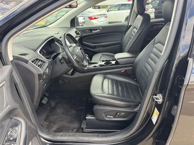 2017 Ford Edge SEL  AWD - Photo 8 - Lone Tree, IA 52755