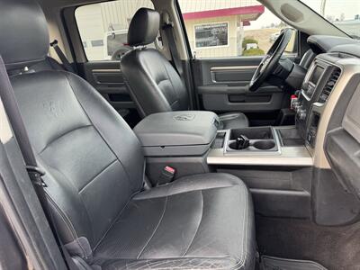 2015 RAM 1500 SLT  Crew Cab 4x4 - Photo 14 - Lone Tree, IA 52755