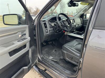 2015 RAM 1500 SLT  Crew Cab 4x4 - Photo 7 - Lone Tree, IA 52755