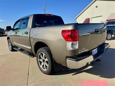 2013 Toyota Tundra Grade  Crew Cab 4x4 - Photo 6 - Lone Tree, IA 52755