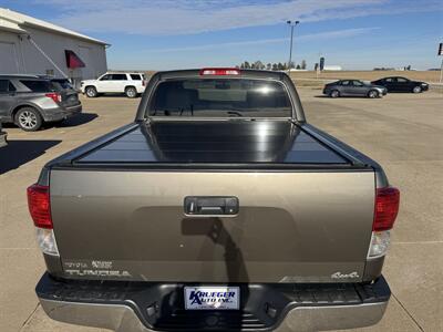 2013 Toyota Tundra Grade  Crew Cab 4x4 - Photo 17 - Lone Tree, IA 52755