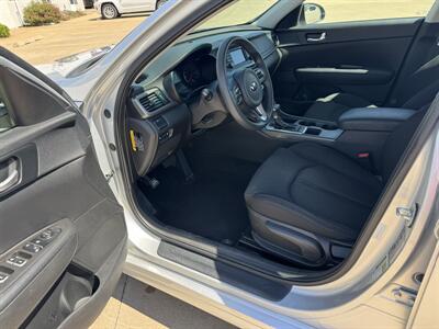 2016 Kia Optima LX   - Photo 7 - Lone Tree, IA 52755