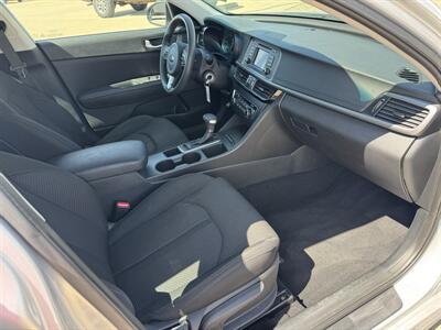 2016 Kia Optima LX   - Photo 13 - Lone Tree, IA 52755