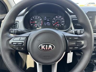 2018 Kia Rio LX   - Photo 10 - Lone Tree, IA 52755