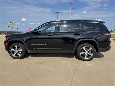 2024 Jeep Grand Cherokee L Limited  4x4 - Photo 3 - Lone Tree, IA 52755