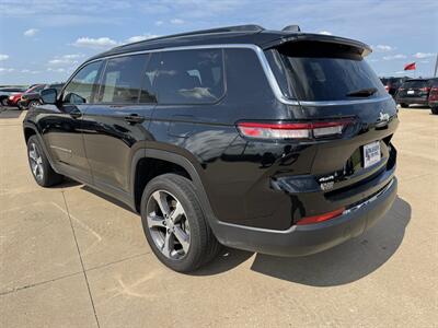 2024 Jeep Grand Cherokee L Limited  4x4 - Photo 5 - Lone Tree, IA 52755