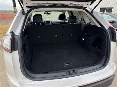 2017 Ford Edge SEL  AWD - Photo 17 - Lone Tree, IA 52755