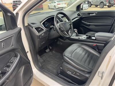 2017 Ford Edge SEL  AWD - Photo 8 - Lone Tree, IA 52755