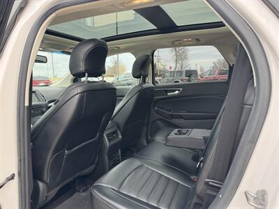 2017 Ford Edge SEL  AWD - Photo 11 - Lone Tree, IA 52755