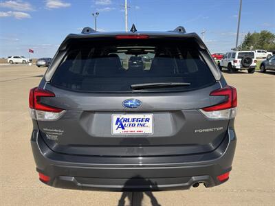 2024 Subaru Forester Premium AWD - Photo 21 - Lone Tree, IA 52755