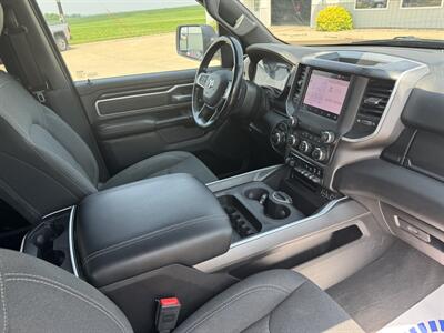 2022 RAM 1500 Big Horn  Crew Cab 4x4 - Photo 17 - Lone Tree, IA 52755