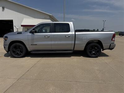 2022 RAM 1500 Big Horn  Crew Cab 4x4 - Photo 4 - Lone Tree, IA 52755