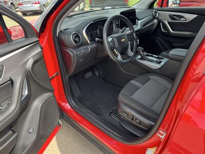 2023 Chevrolet Blazer LT AWD - Photo 9 - Lone Tree, IA 52755