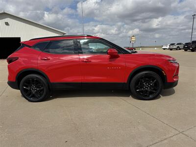 2023 Chevrolet Blazer LT AWD - Photo 3 - Lone Tree, IA 52755