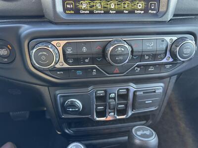 2021 Jeep Wrangler Unlimited Sahara 4xe  4x4 - Photo 10 - Lone Tree, IA 52755