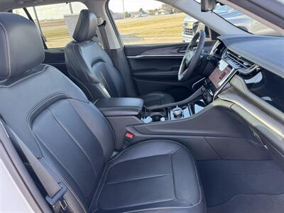 2023 Jeep Grand Cherokee 4xe  4x4 - Photo 16 - Lone Tree, IA 52755