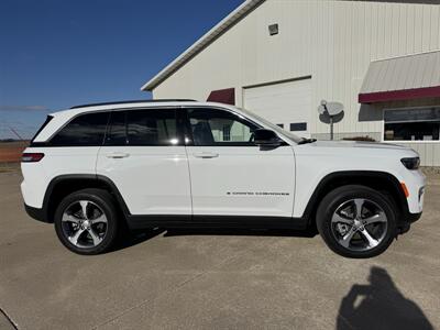 2023 Jeep Grand Cherokee 4xe  4x4 - Photo 3 - Lone Tree, IA 52755