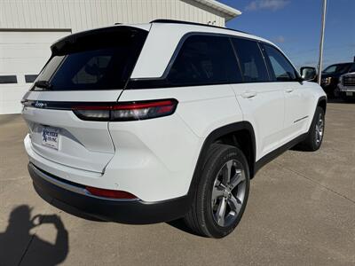 2023 Jeep Grand Cherokee 4xe  4x4 - Photo 6 - Lone Tree, IA 52755
