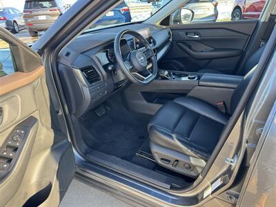 2023 Nissan Rogue SV  AWD - Photo 8 - Lone Tree, IA 52755